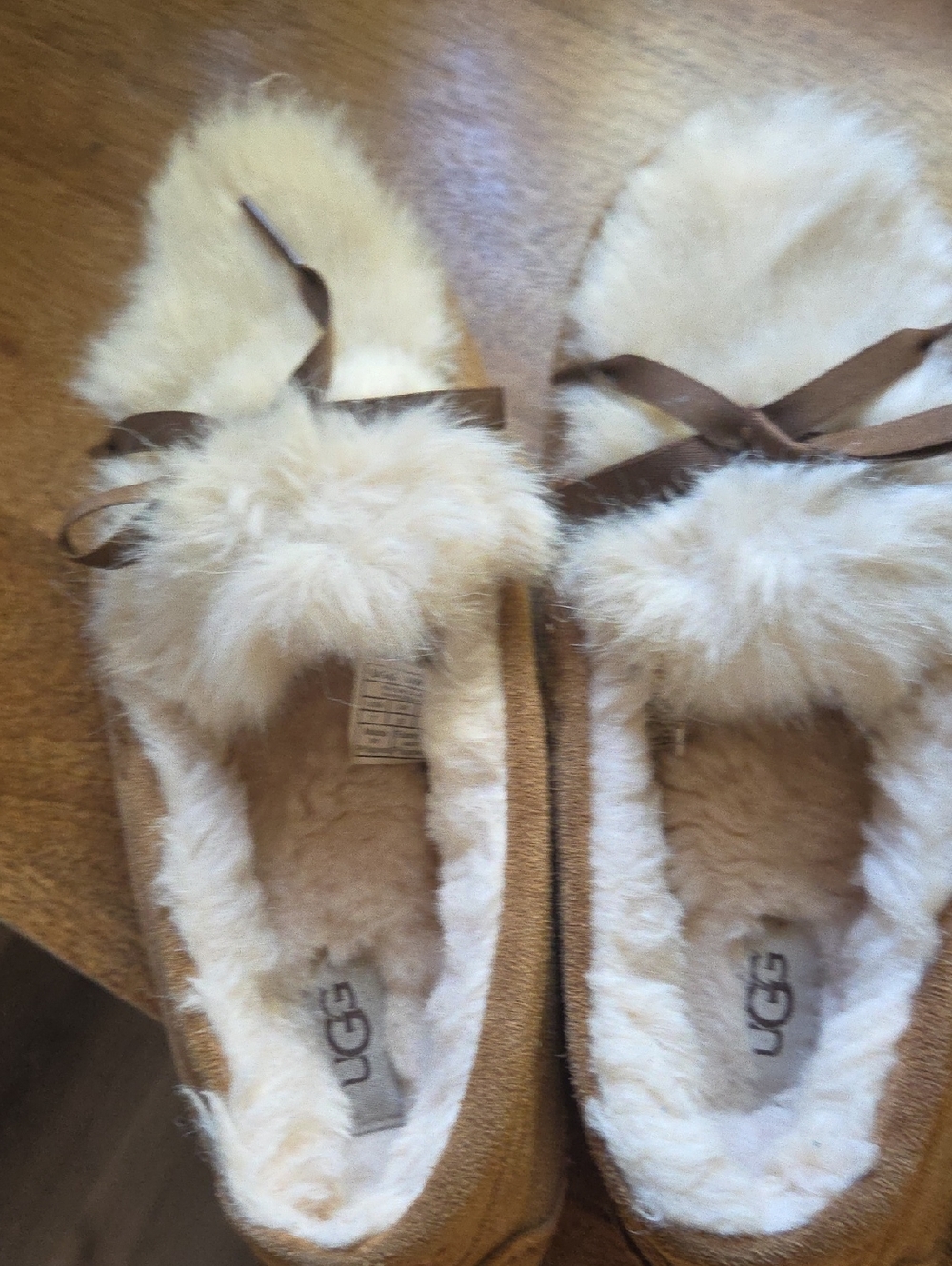 UGG Women's Chestnut Brown Faux-Fur Pom Pom Slippers